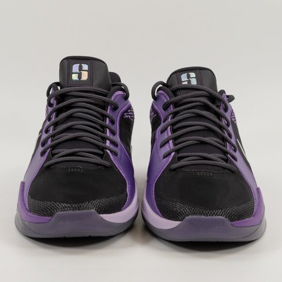 Athletic_Shoes